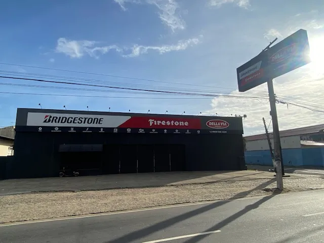 Della Via Campos dos Goytacazes