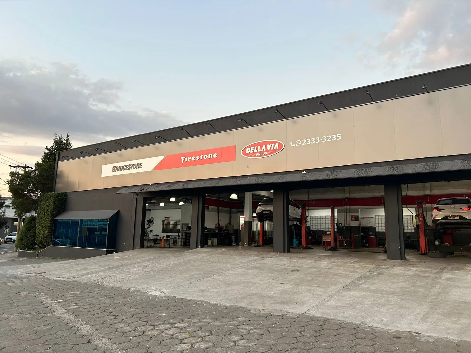 Della Via Mogi das Cruzes