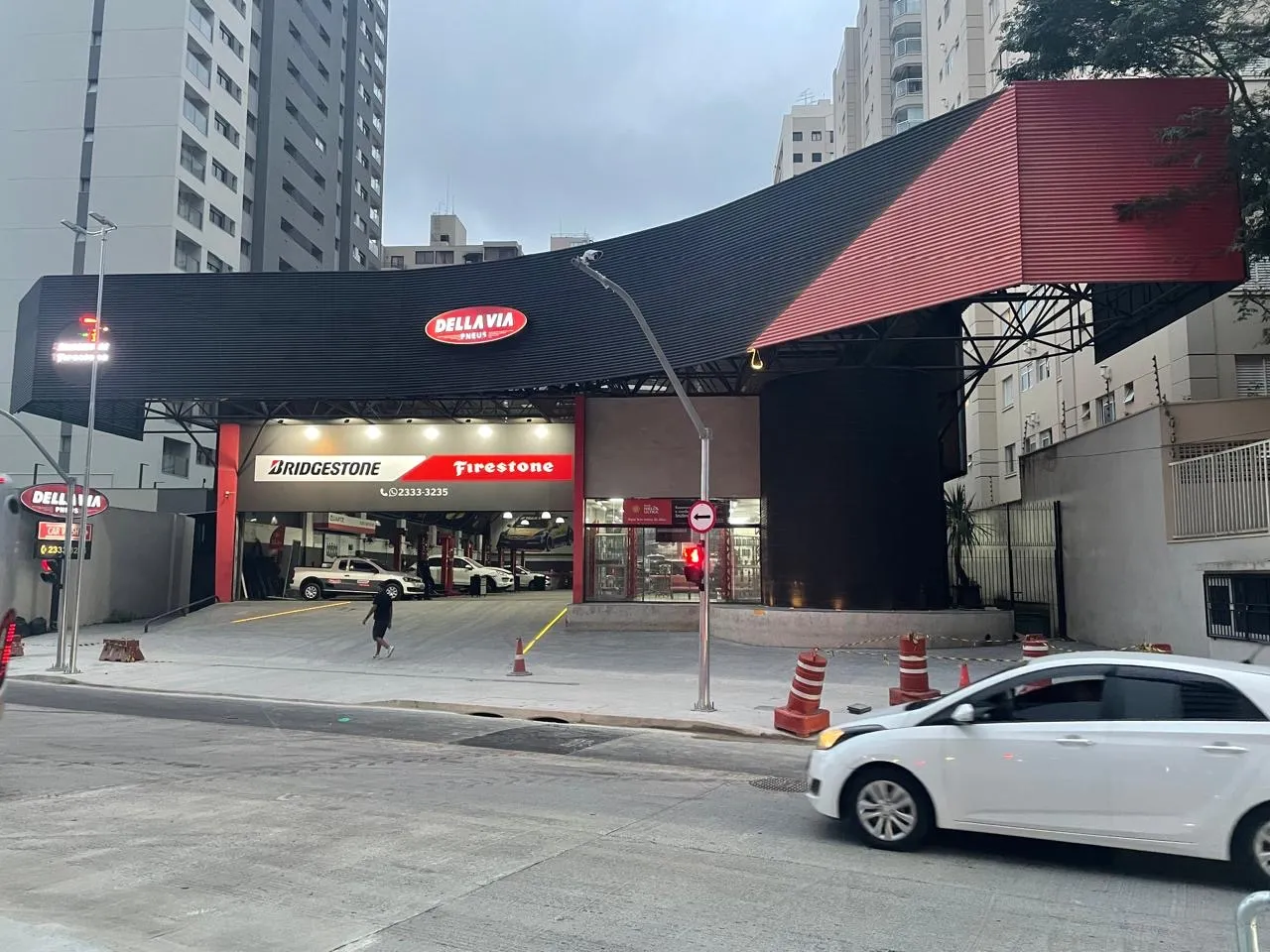 Della Via Santo Amaro