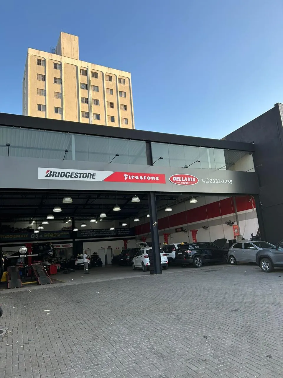 Della Via Vila das Belezas